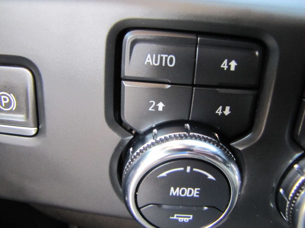 2024 GMC Sierra Image 43