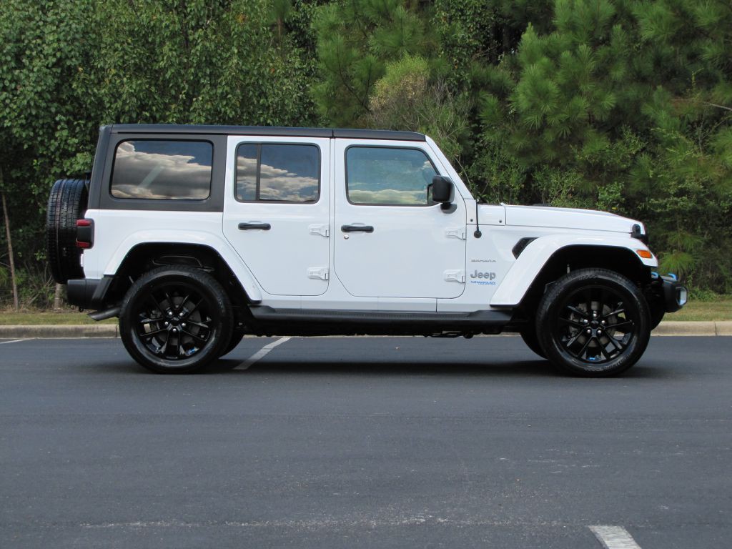 2022 Jeep Wrangler Unlimited Image 4