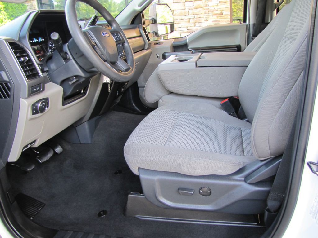 2022 Ford F-250 Image 12