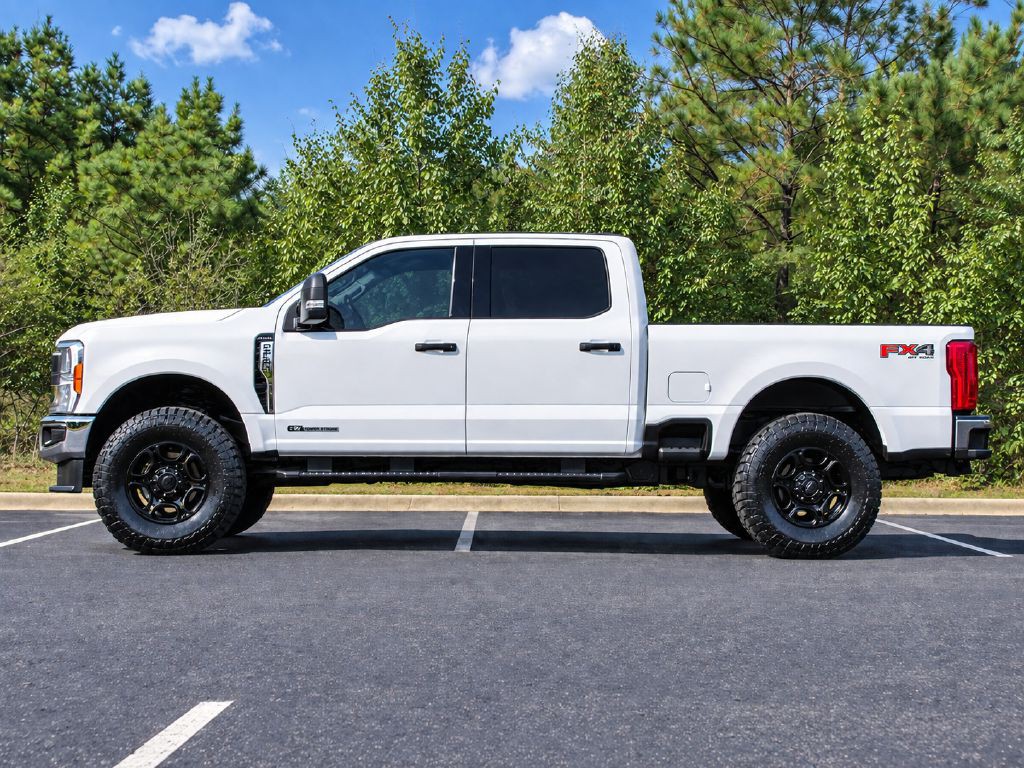 2025 Ford F-250 Image 5