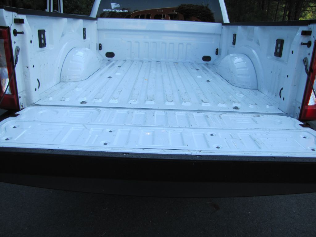 2025 Ford F-250 Image 32
