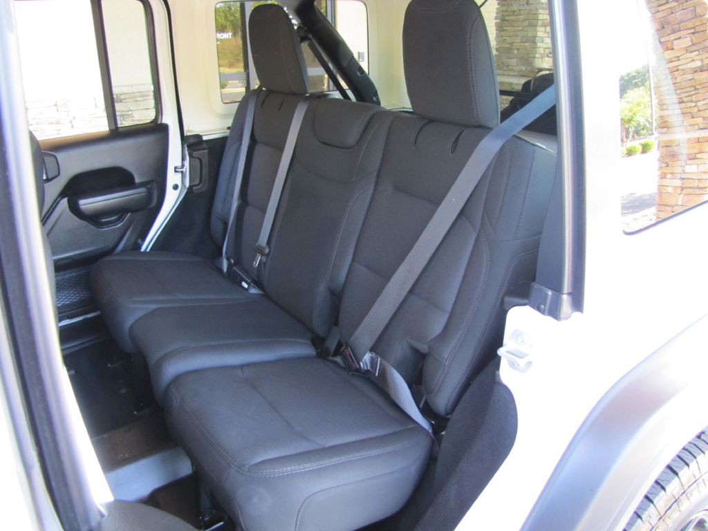 2022 Jeep Wrangler Unlimited Image 18