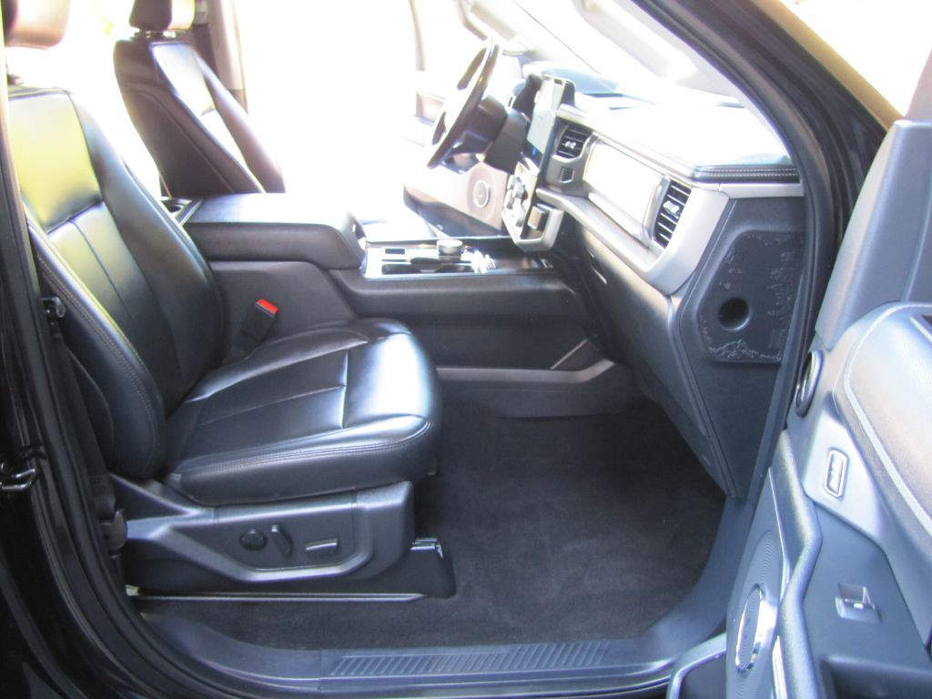 2024 Ford Expedition Image 19