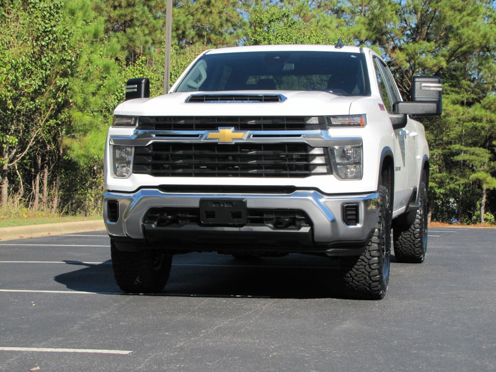 2024 Chevrolet Silverado 1500 Image 8