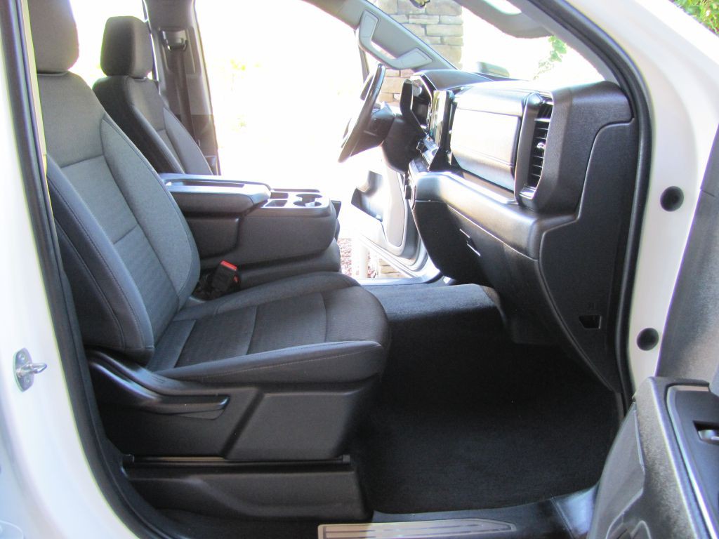 2024 Chevrolet Silverado 1500 Image 12