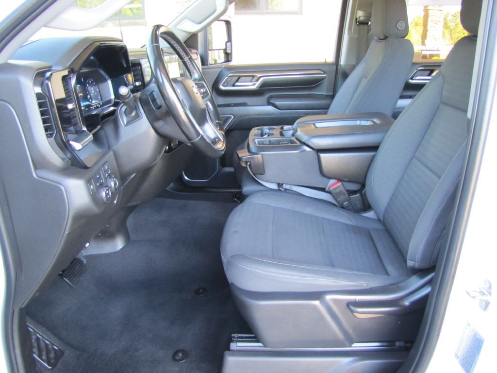 2024 Chevrolet Silverado 1500 Image 19