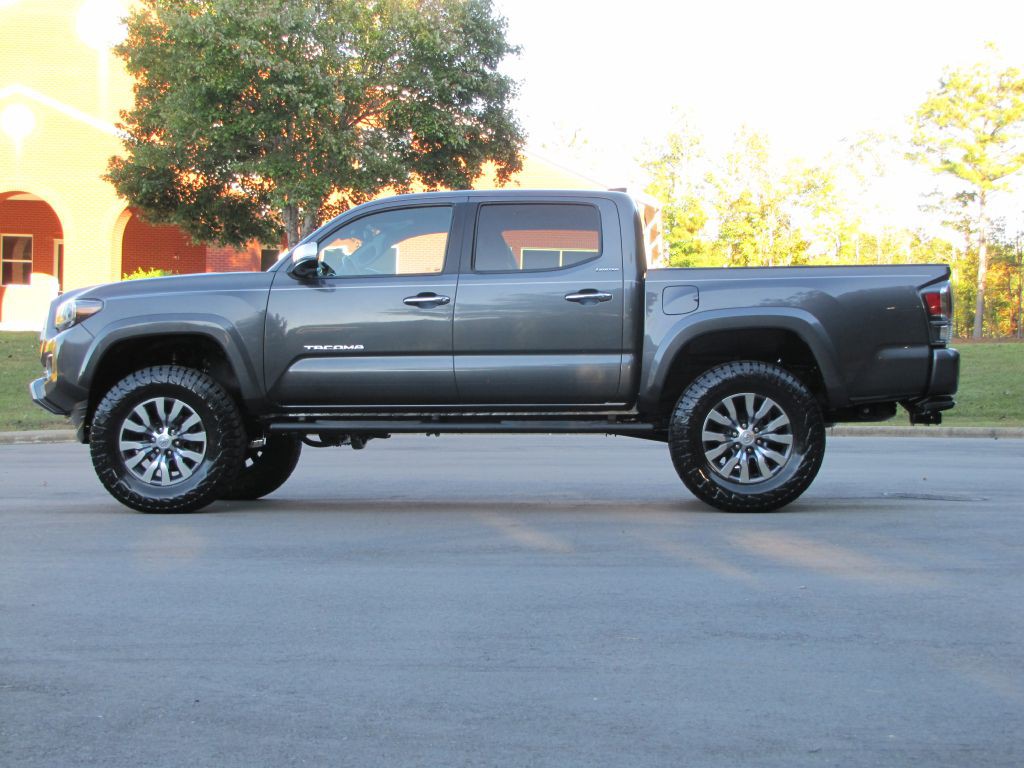 2021 Toyota Tacoma Image 5