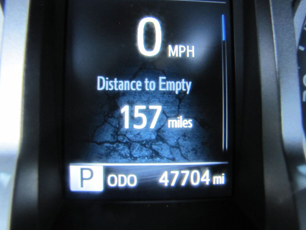 2021 Toyota Tacoma Image 39