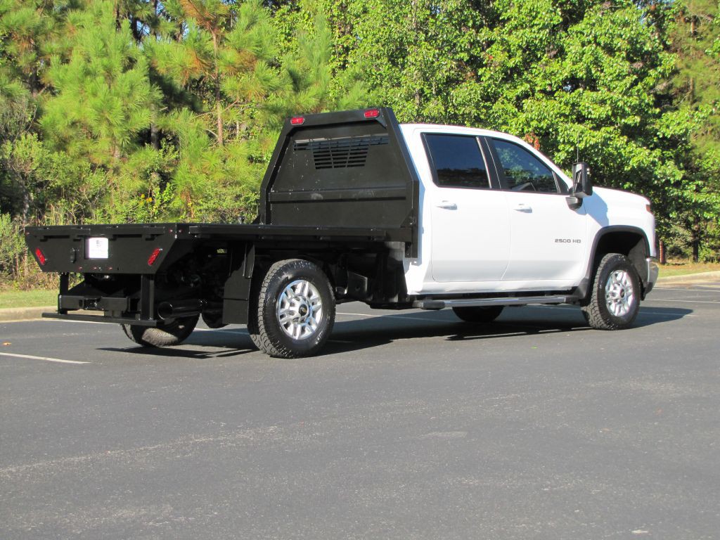 2025 Chevrolet Silverado 1500 Image 6