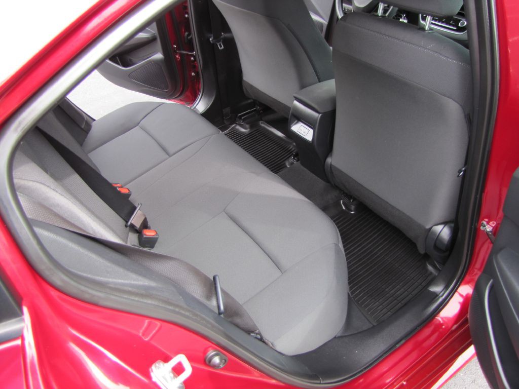2024 Toyota Corolla Image 19