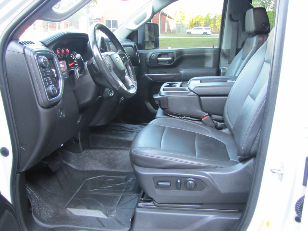2022 Chevrolet Silverado 1500 Image 12