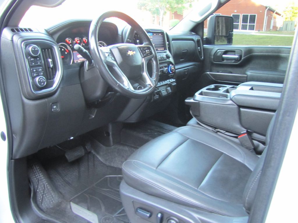 2022 Chevrolet Silverado 1500 Image 13