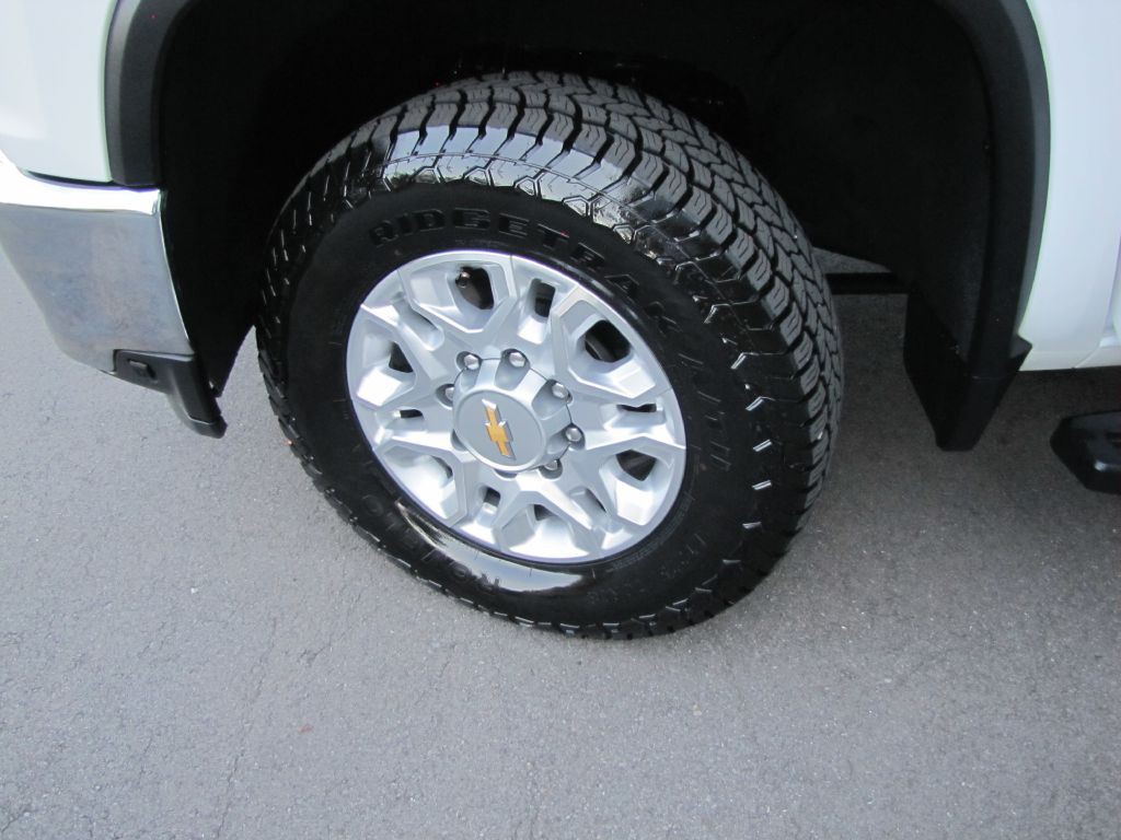 2022 Chevrolet Silverado 1500 Image 34