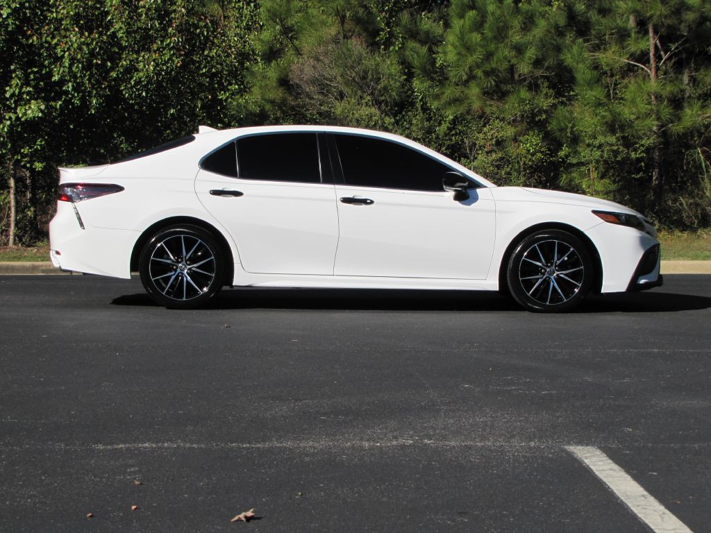2022 Toyota Camry Image 4