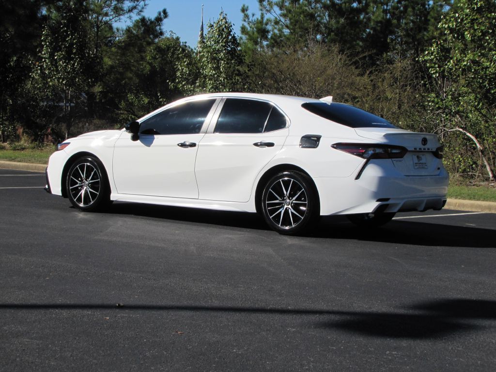 2022 Toyota Camry Image 7