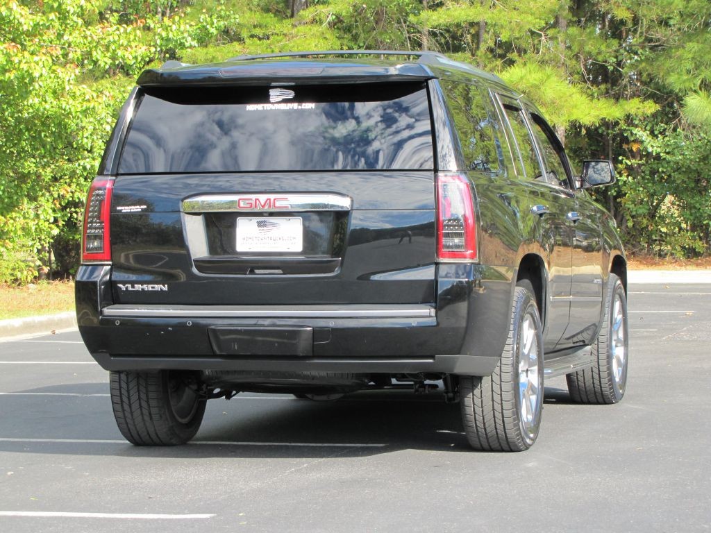 2016 GMC Yukon Image 10
