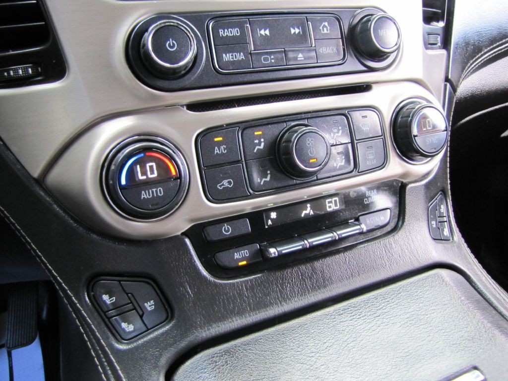 2016 GMC Yukon Image 38