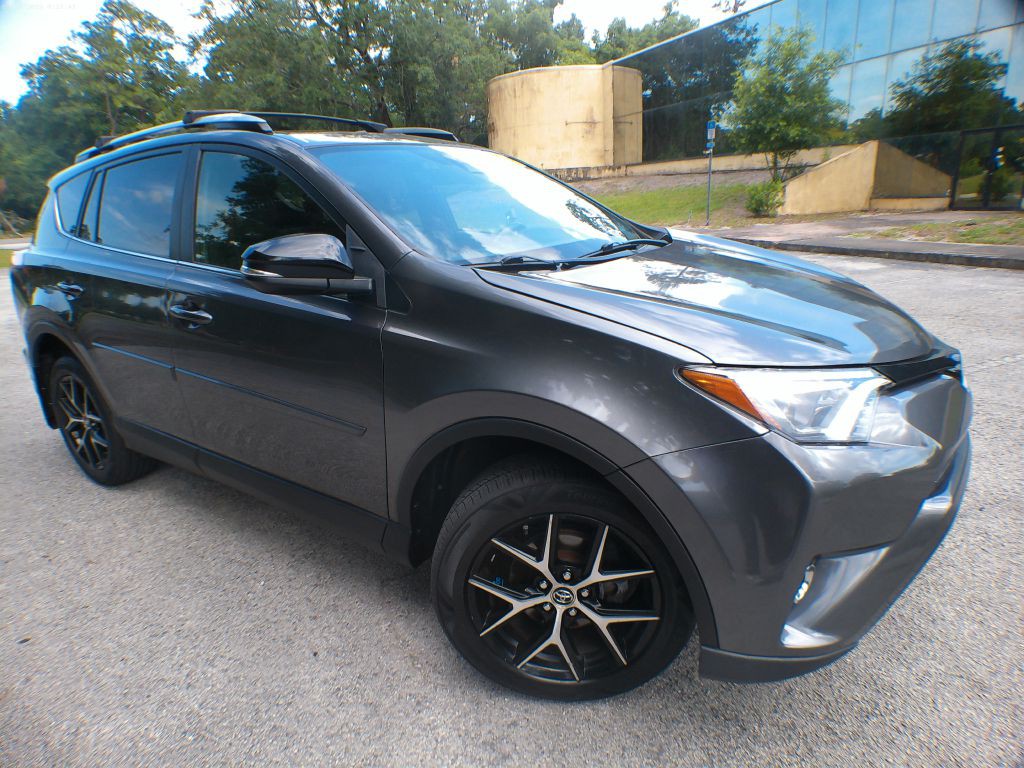 2018 Toyota Rav4 Image 2