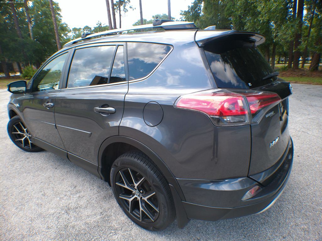2018 Toyota Rav4 Image 4