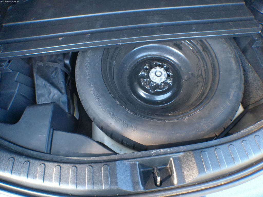 2018 Toyota Rav4 Image 17
