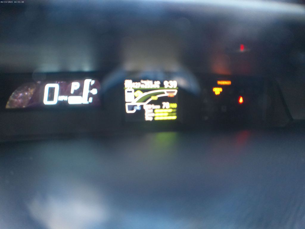 2014 Toyota Prius Image 14