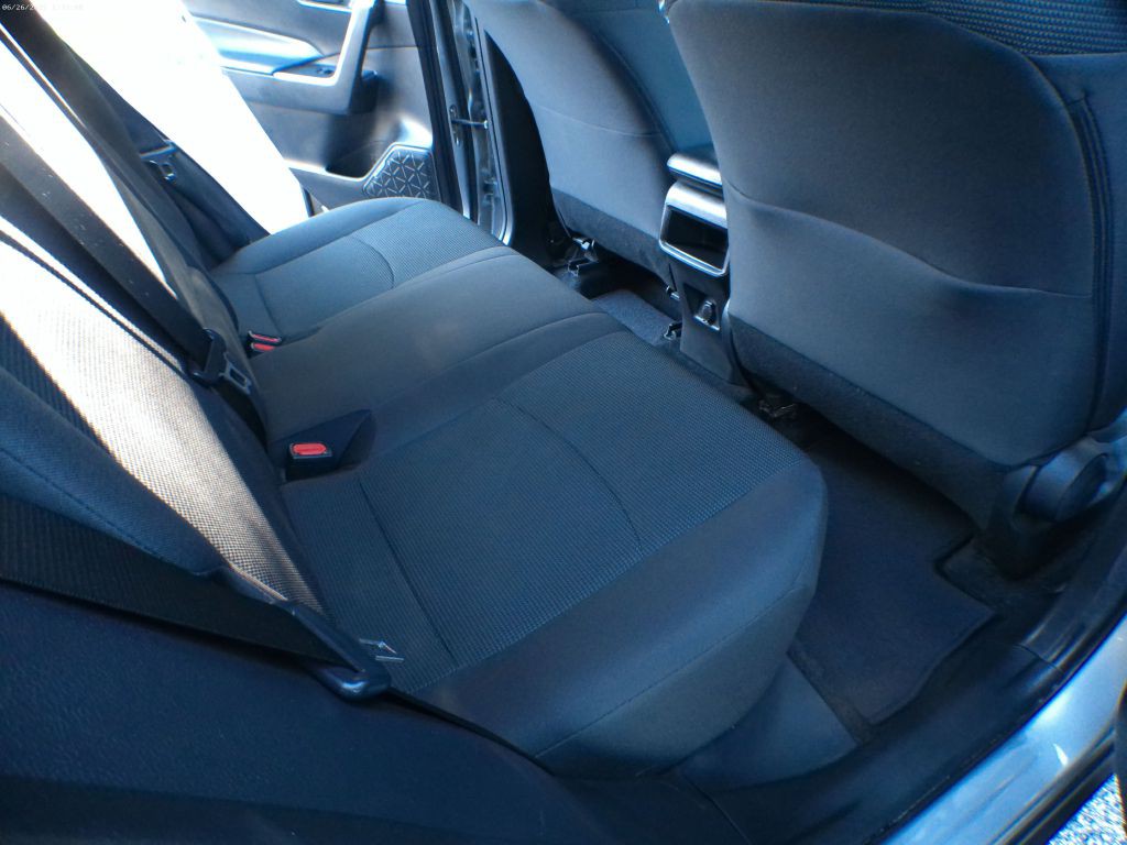2021 Toyota Rav4 Image 8