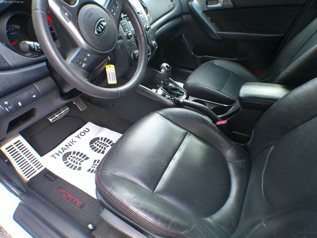 2012 Kia Forte Image 5