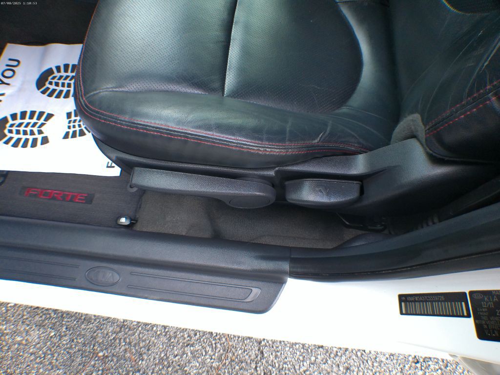 2012 Kia Forte Image 13