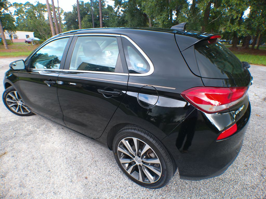 2020 Hyundai Elantra Image 4