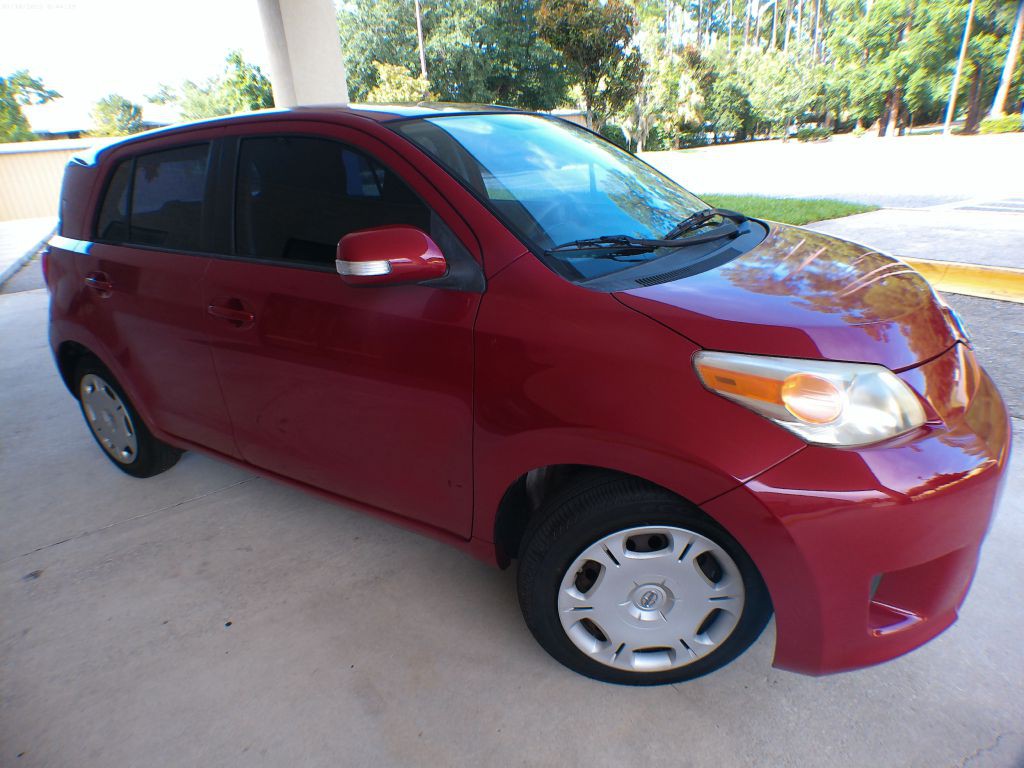 2009 Scion xD Image 2
