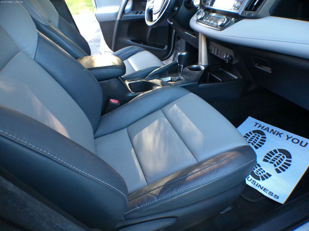 2014 Toyota Rav4 Image 7