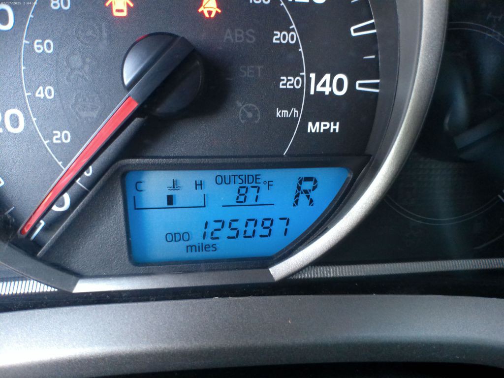 2014 Toyota Rav4 Image 13
