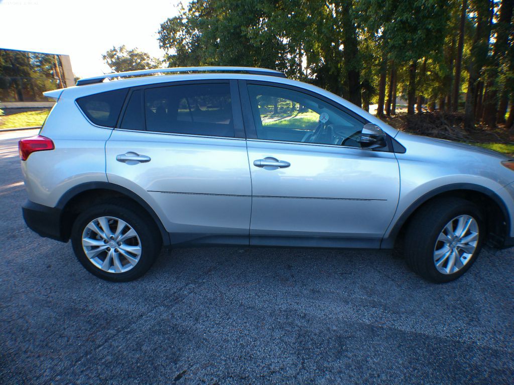 2014 Toyota Rav4 Image 18