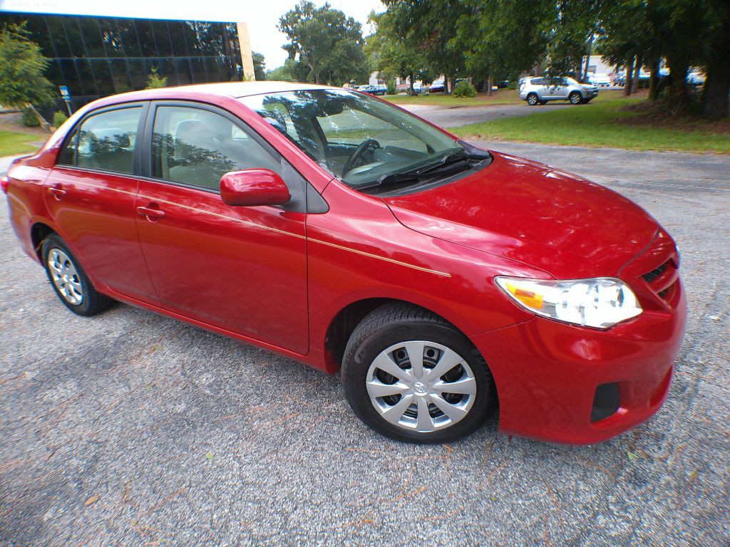 2011 Toyota Corolla Image 2