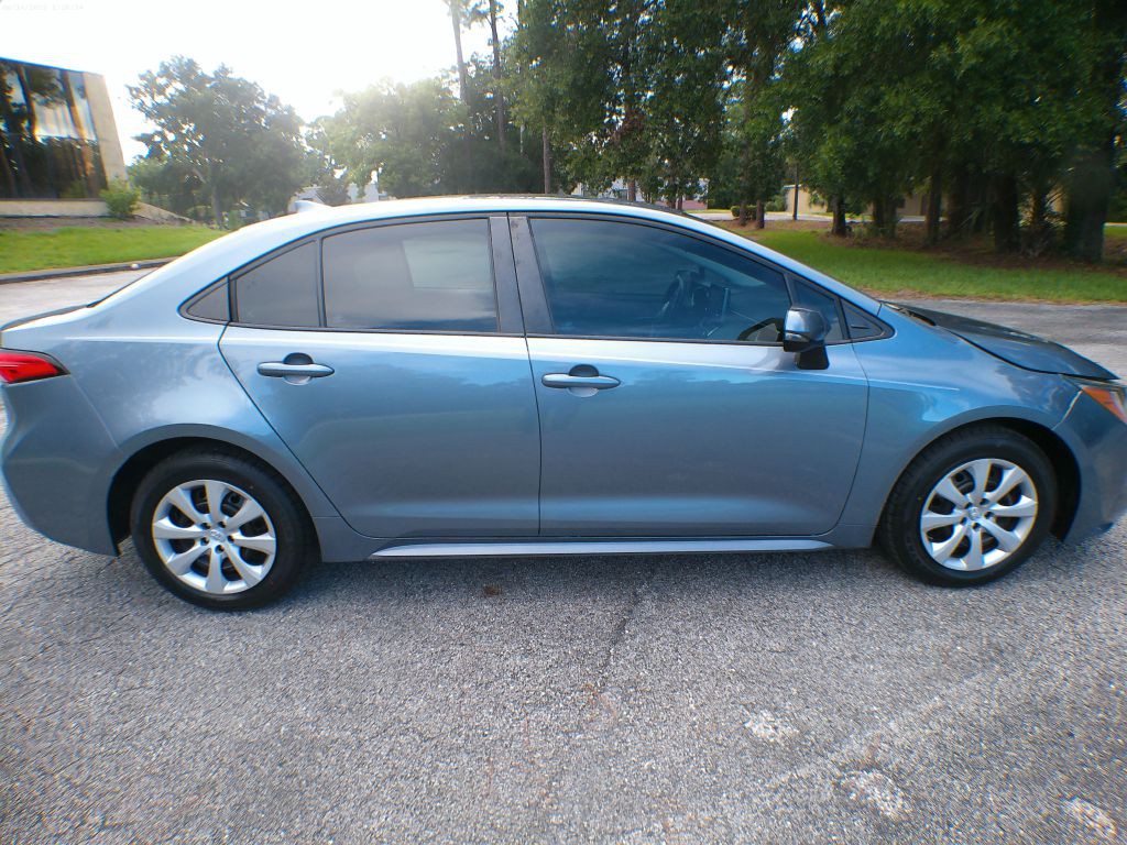 2021 Toyota Corolla Image 18