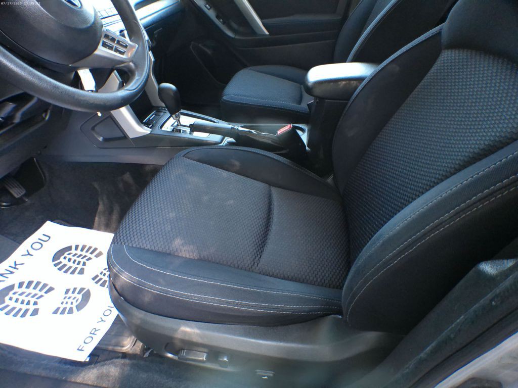 2015 Subaru Forester Image 6