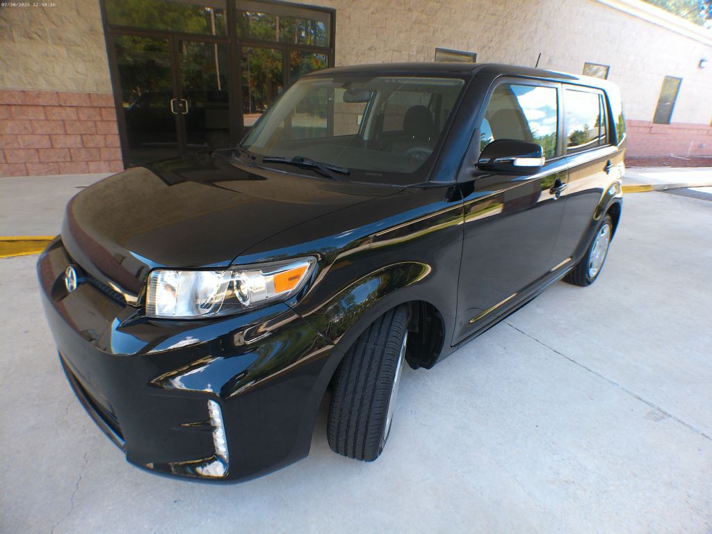 2014 Scion xB Image 1
