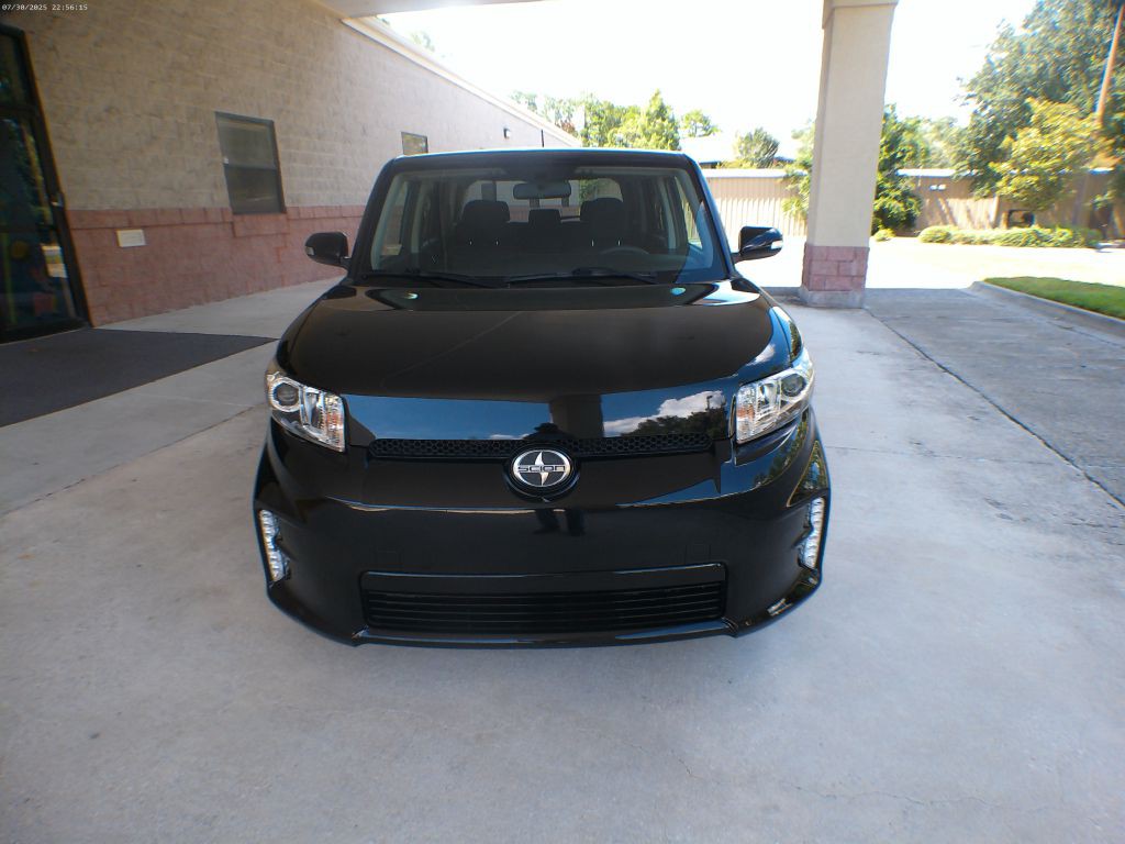 2014 Scion xB Image 14