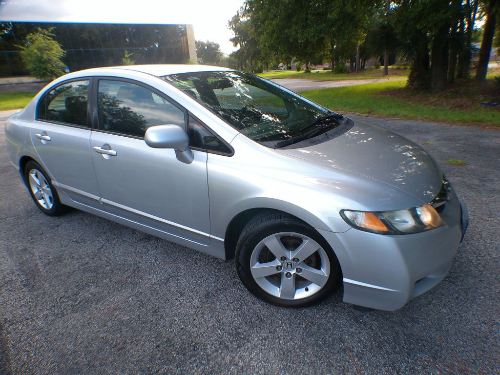 2010 Honda Civic Image 2
