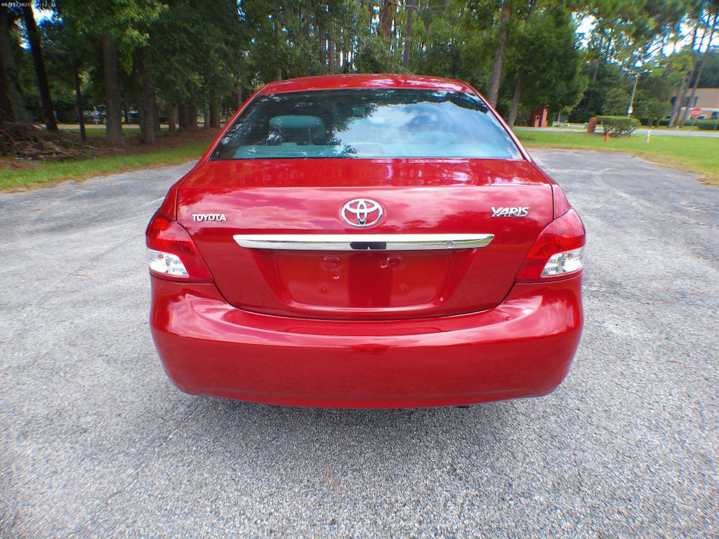 2007 Toyota Yaris Image 17