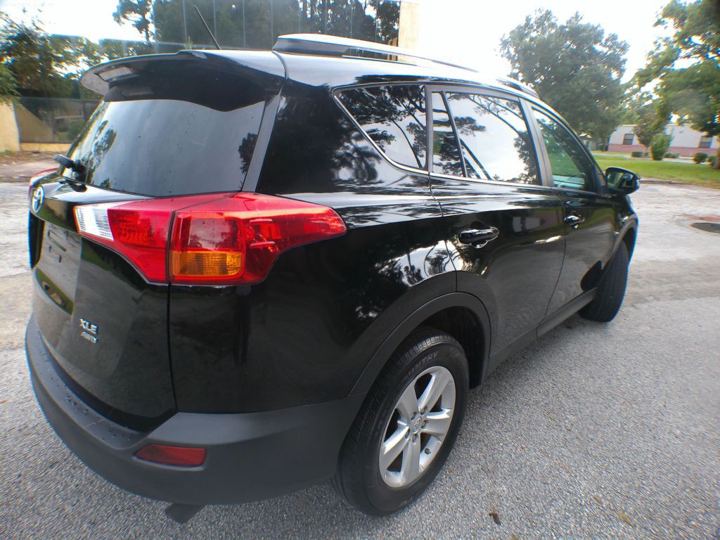 2013 Toyota Rav4 Image 3