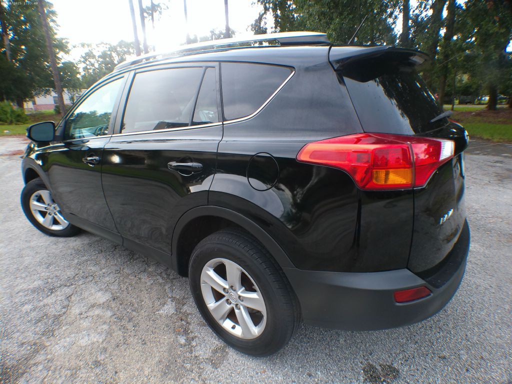 2013 Toyota Rav4 Image 4
