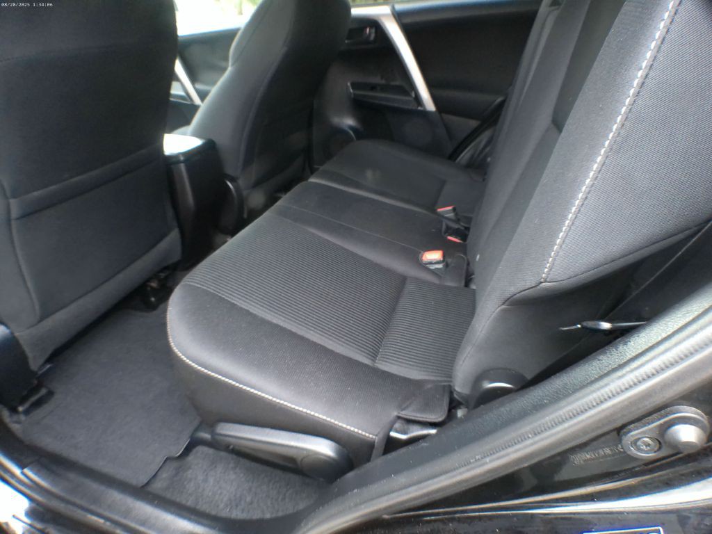 2013 Toyota Rav4 Image 6
