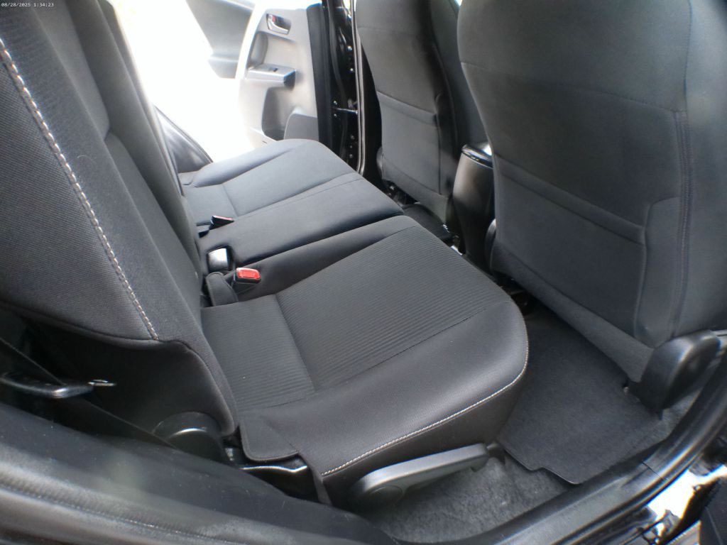 2013 Toyota Rav4 Image 8