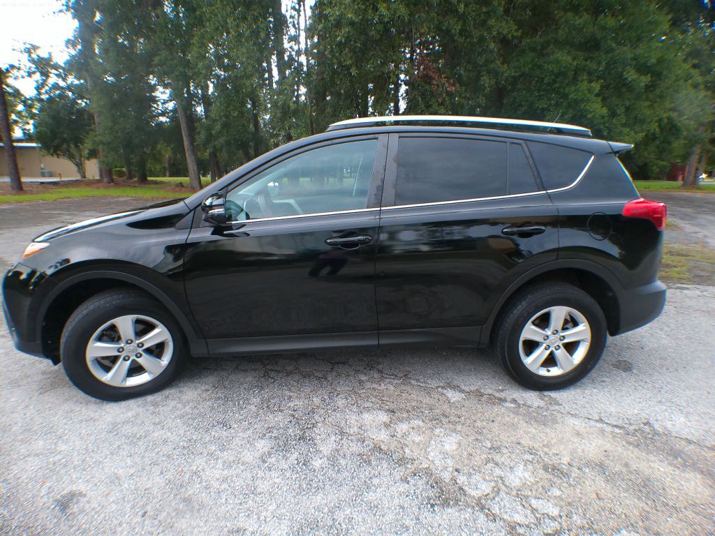 2013 Toyota Rav4 Image 10
