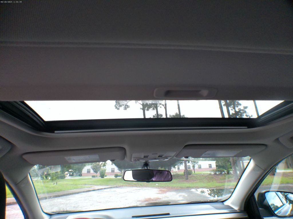 2013 Toyota Rav4 Image 19