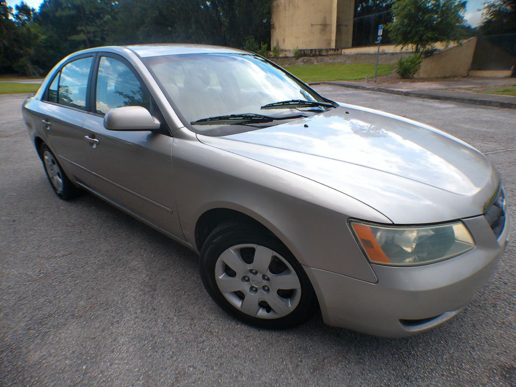 2007 Hyundai Sonata Image 2