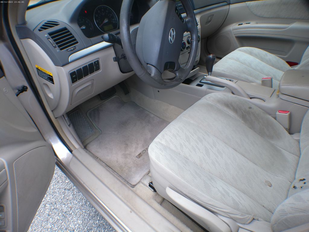 2007 Hyundai Sonata Image 10