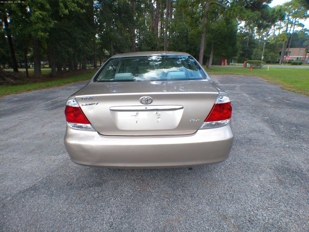 2006 Toyota Camry Image 16