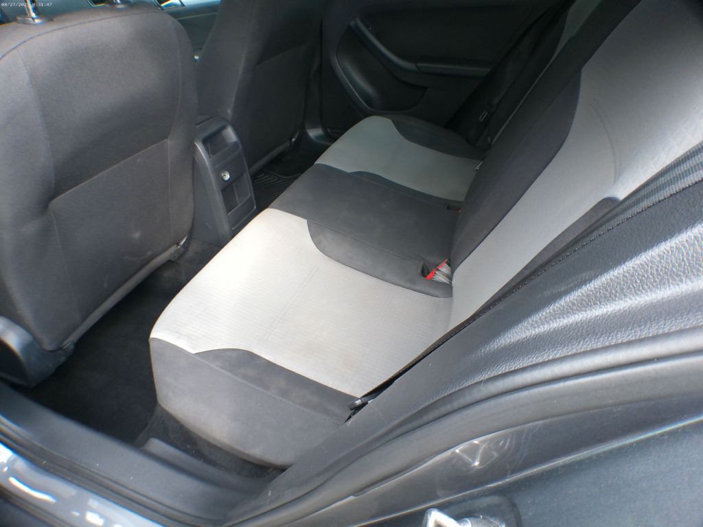 2017 Volkswagen Jetta Image 6